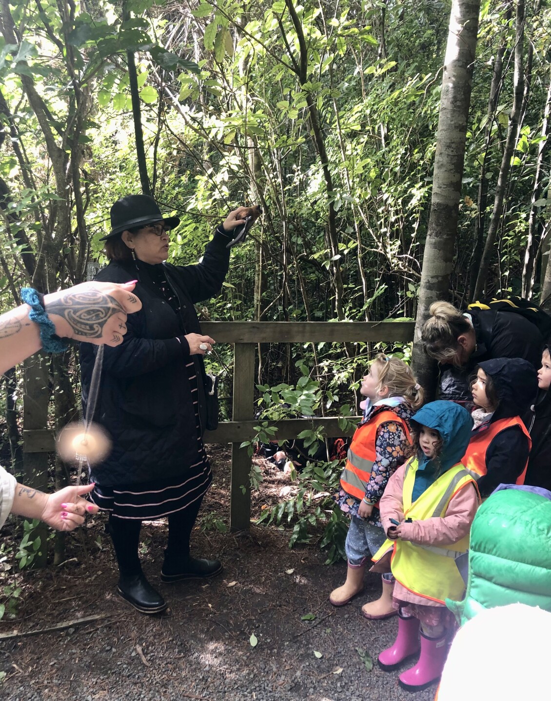 Kaiako Sharlene Maoate-Davis with tamariki from Raumati South Kindergarten